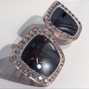 Light pink bling sunglasses